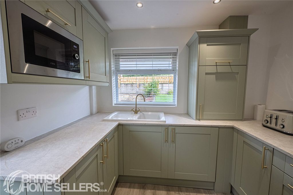 Property photo 3 of 20 Picture No. 10