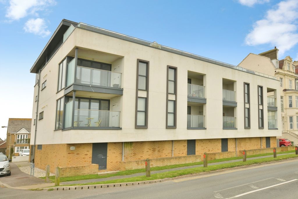 Property photo 1 of 17 Pbox-Img.Jpg