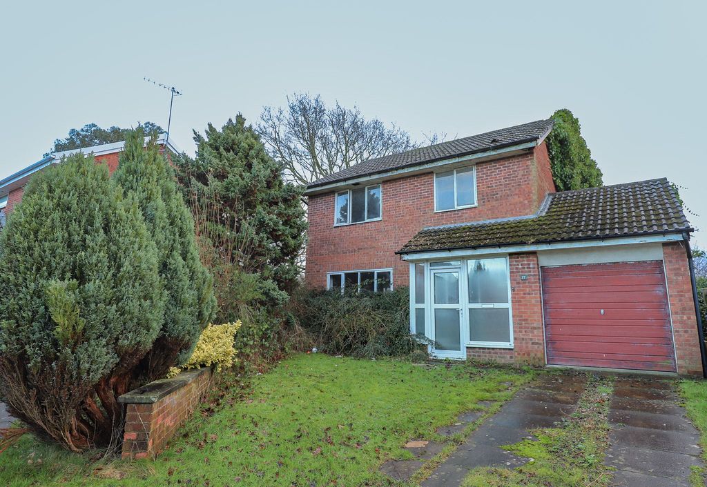 Property photo 1 of 11