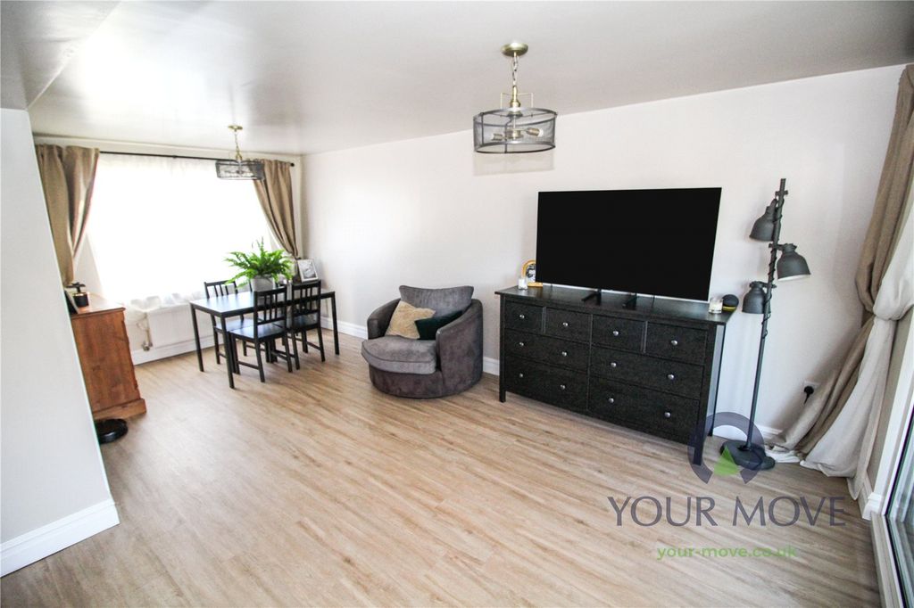 Property photo 2 of 19 Living Room