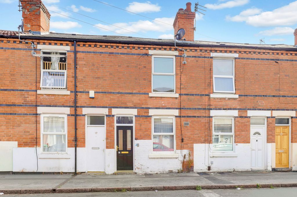 Property photo 1 of 13
