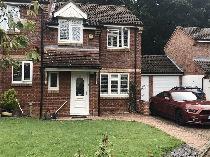 Property photo 1 of 14 Photo 3