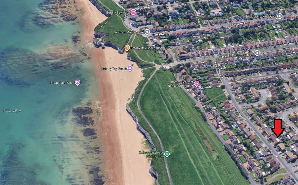 Property photo 2 of 29