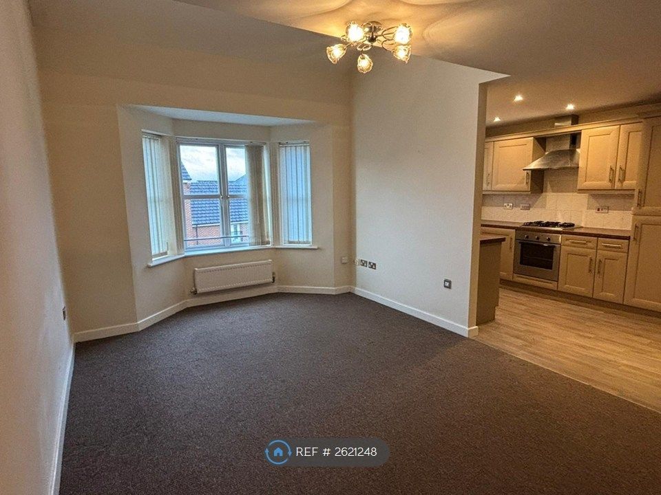 Property photo 2 of 23