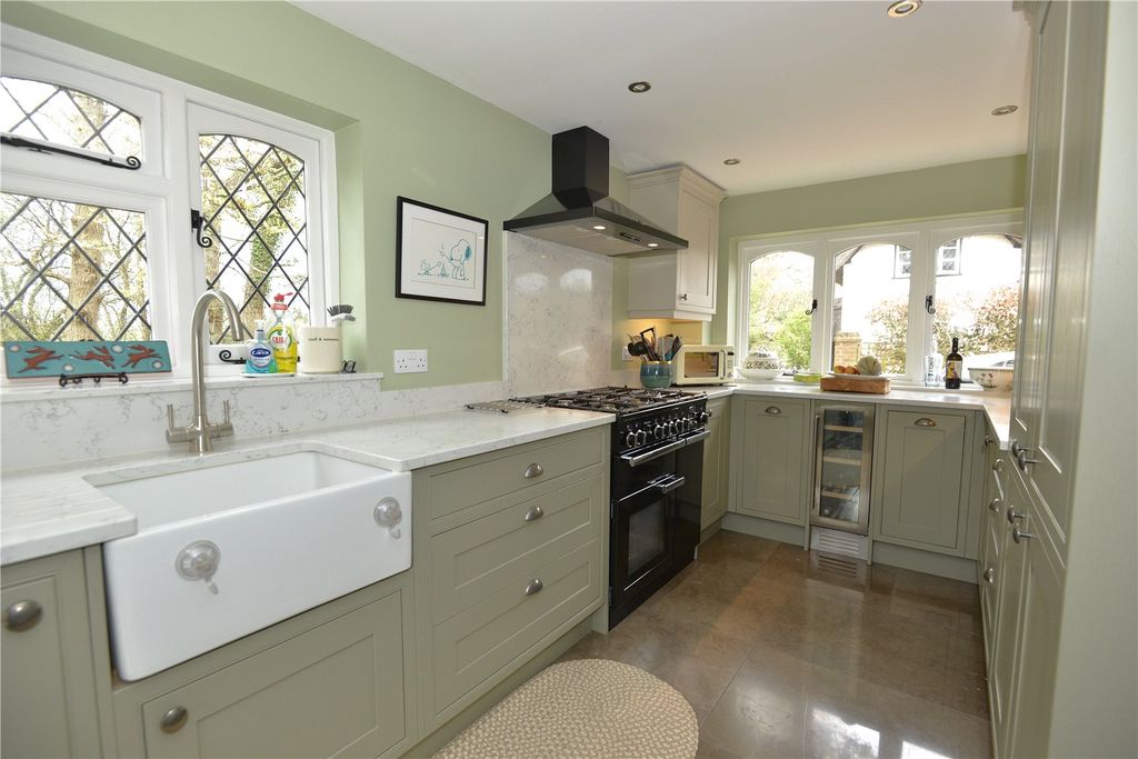 Property photo 3 of 17 Picture No. 13