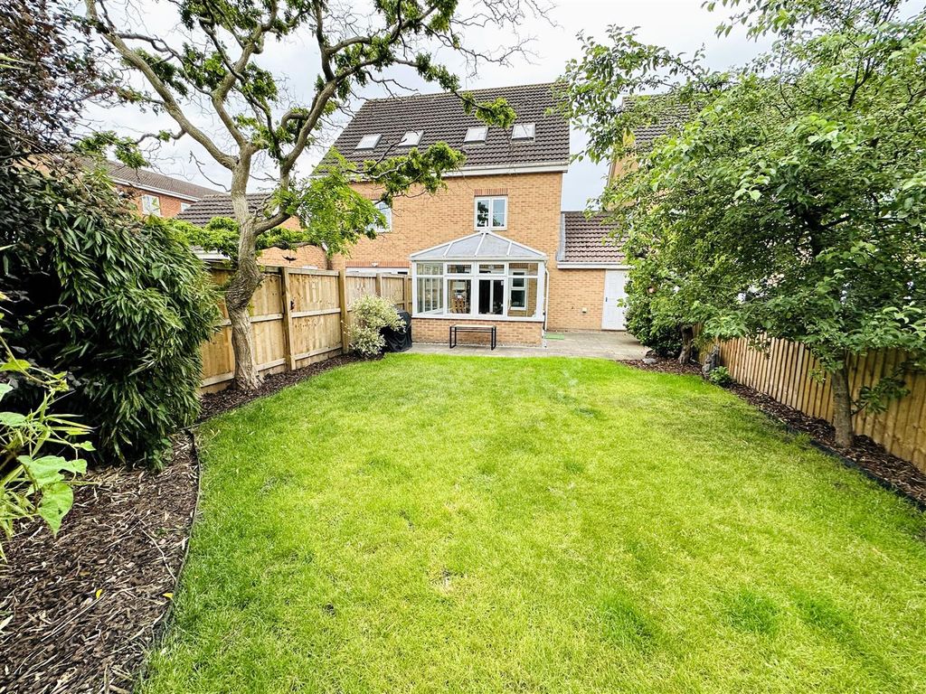 Property photo 1 of 15 Rear