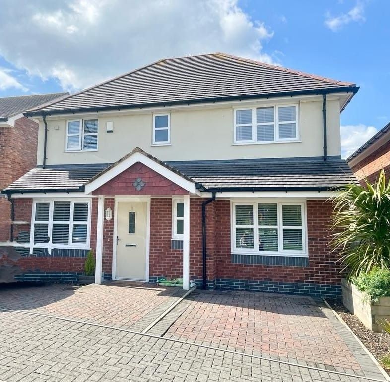 Property photo 2 of 16