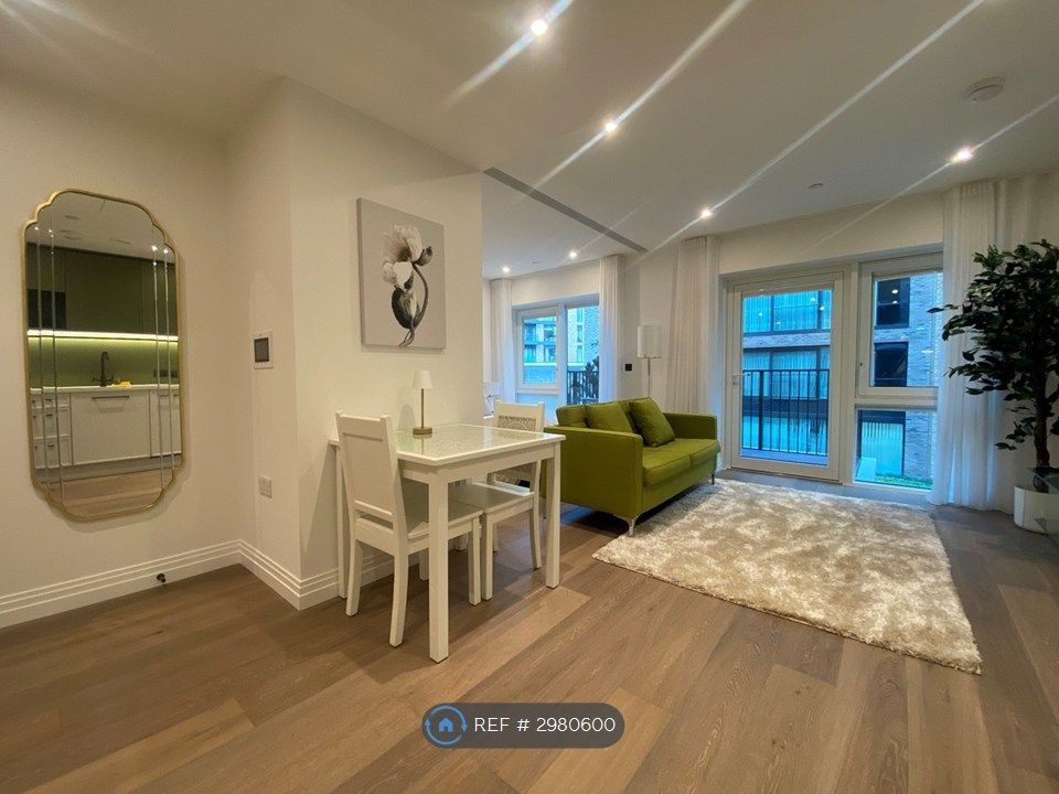 Property photo 1 of 27 Main Living Zone