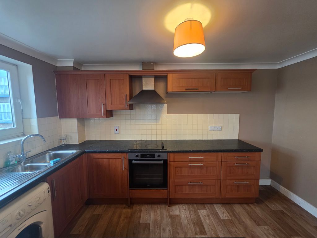 Additional image 4 of 1 bed flat to rentArgent Street, Grays RM17