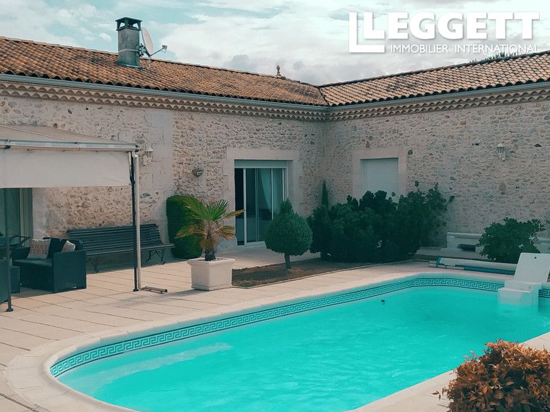 Property photo 2 of 10