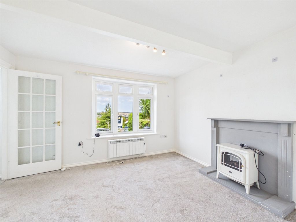 Property photo 3 of 12 Picture No. 25