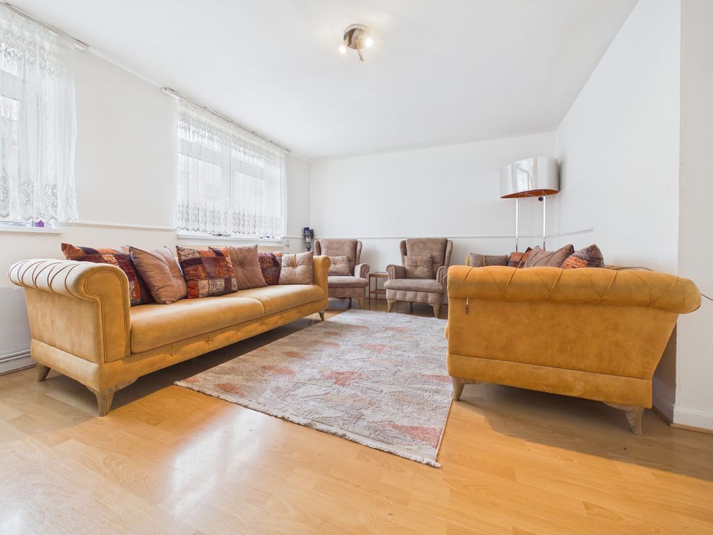 Property photo 1 of 11 Photo 1