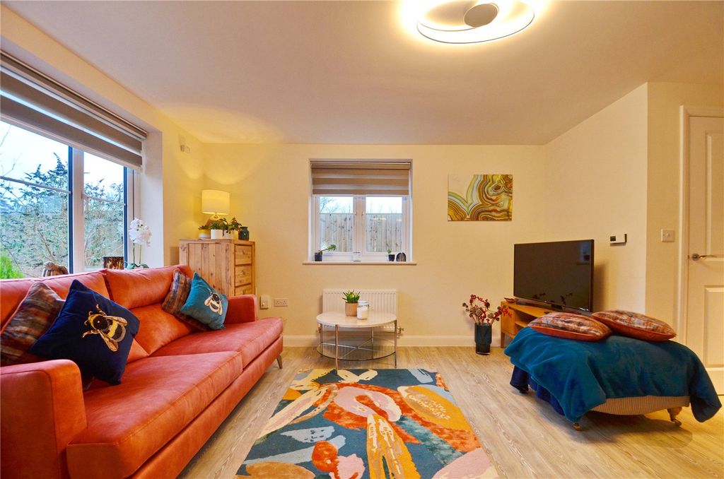 Property photo 2 of 8 Picture No. 02