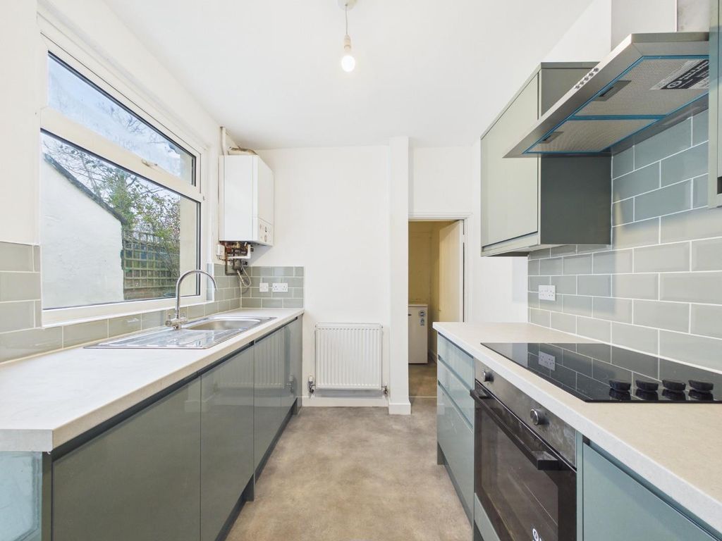 Property photo 3 of 26 Cam01530G0-Pr0405-Still015.Jpg