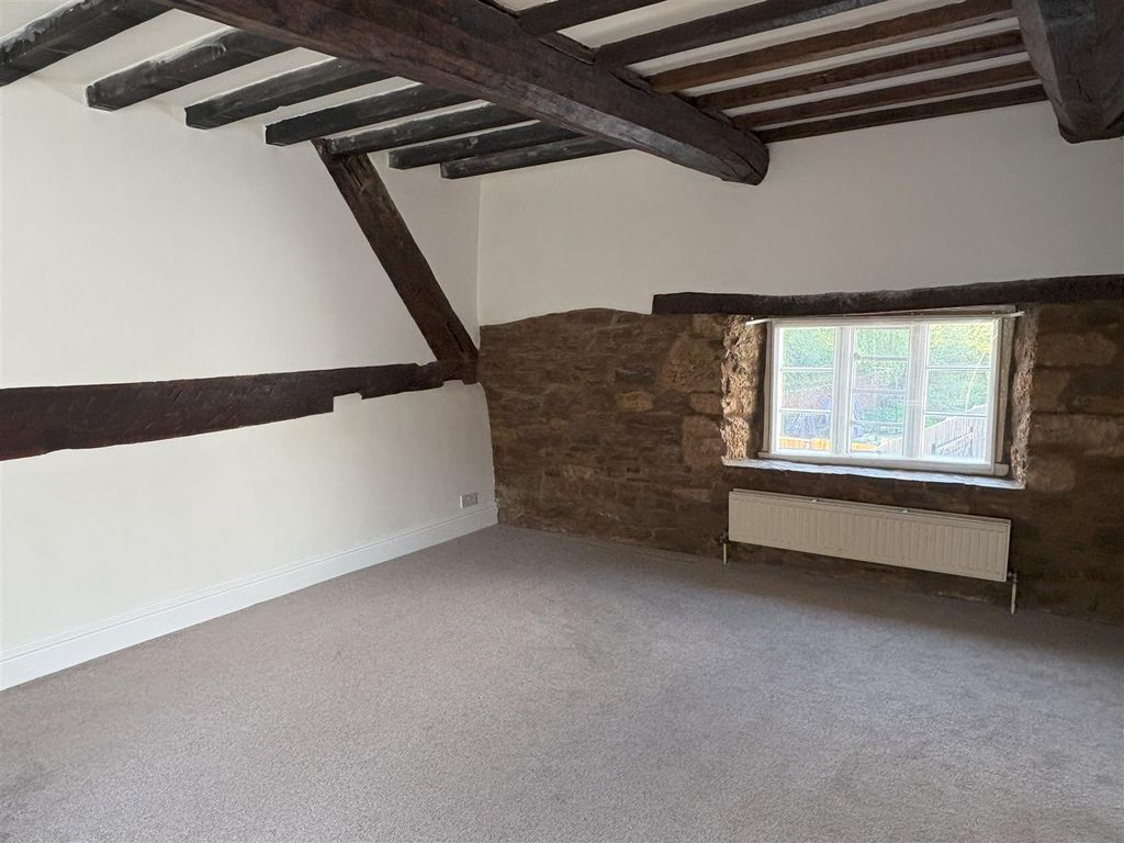 Property photo 3 of 13 Living Room