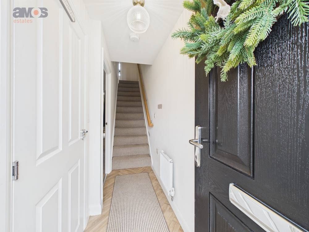 Property photo 3 of 13 4918007