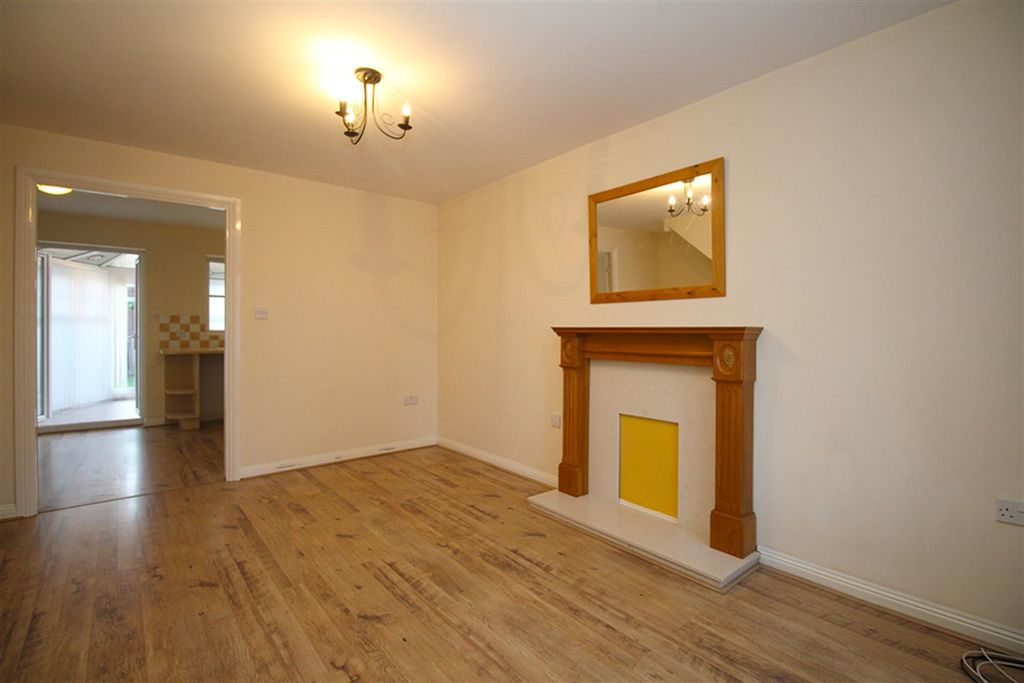 Property photo 2 of 24 Lounge