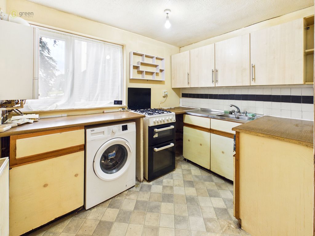 Property photo 3 of 7 923B4B8F23De4Adcb176d4009Dd61d45100Cam03830G0Pr0328Still006