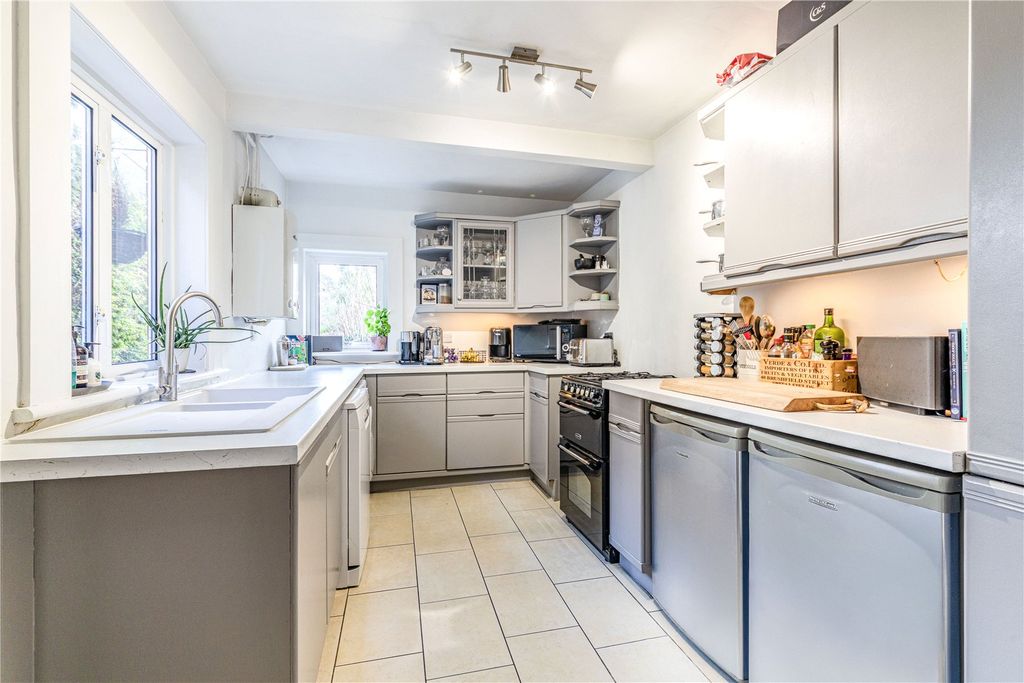 Property photo 3 of 24 Picture No. 07