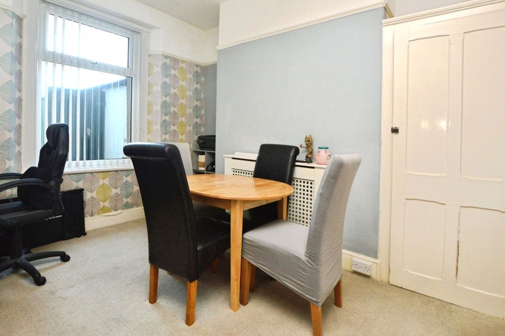 Property photo 3 of 10 Picture No. 07