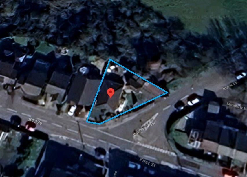 Property photo 3 of 19