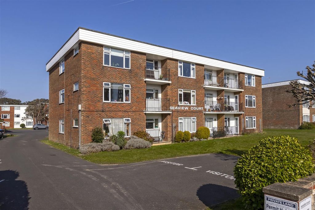 Property photo 1 of 14 Seaview Court_12.Jpg