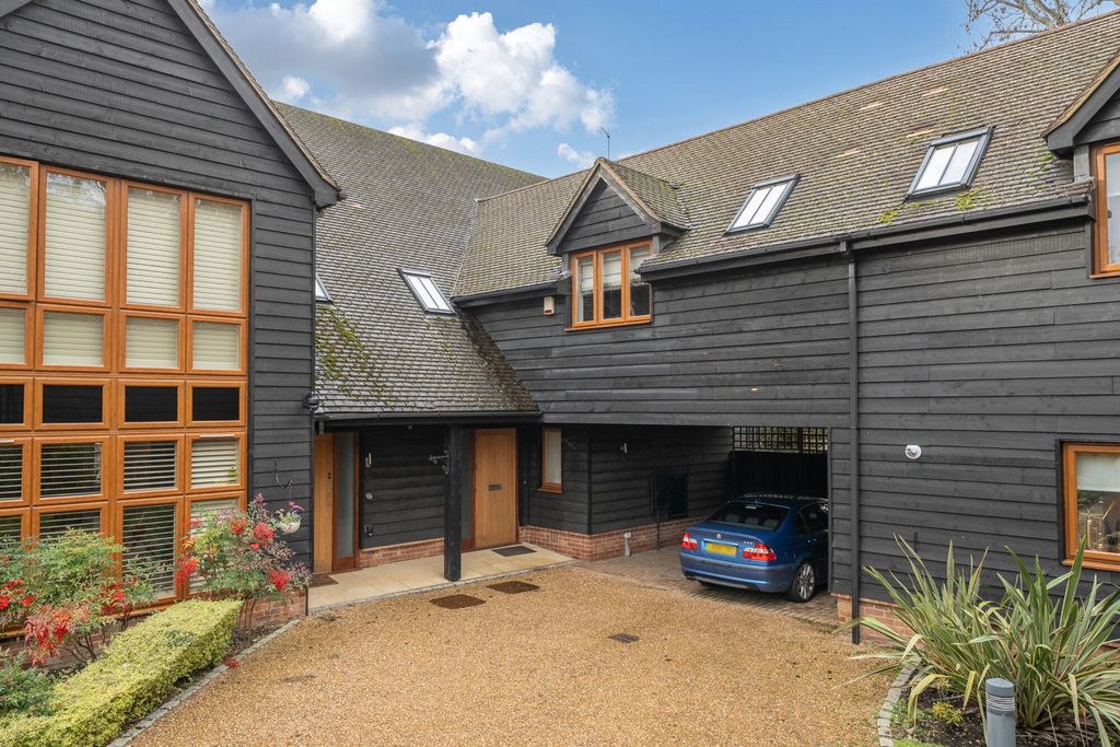 Property photo 2 of 25 1402602-2-69738F0...