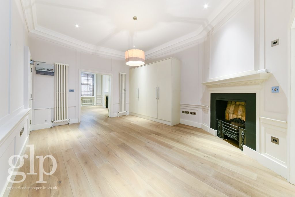 Property photo 3 of 14 971023