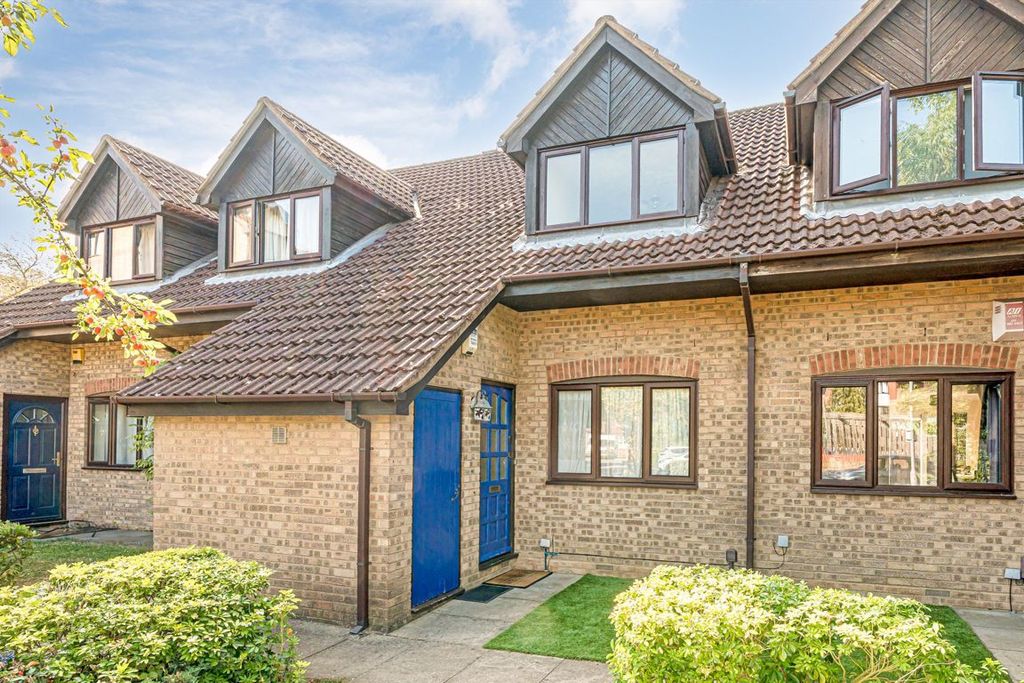 Property photo 1 of 7
