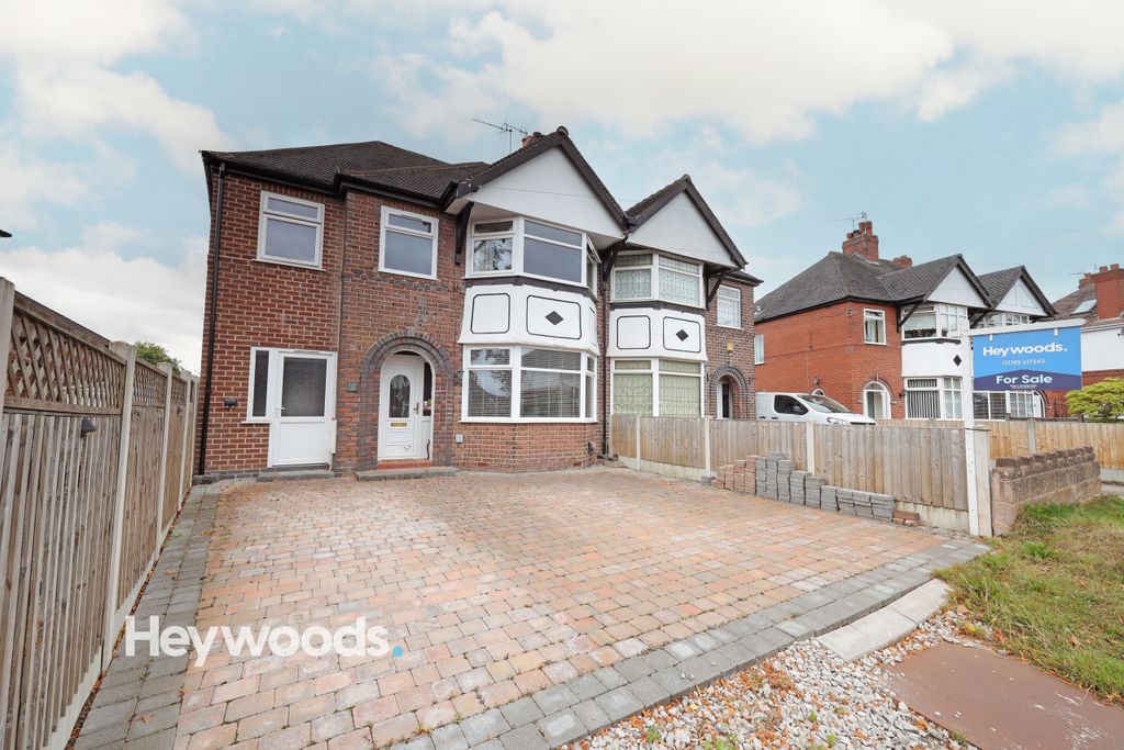 Property photo 1 of 39 0F1A7077