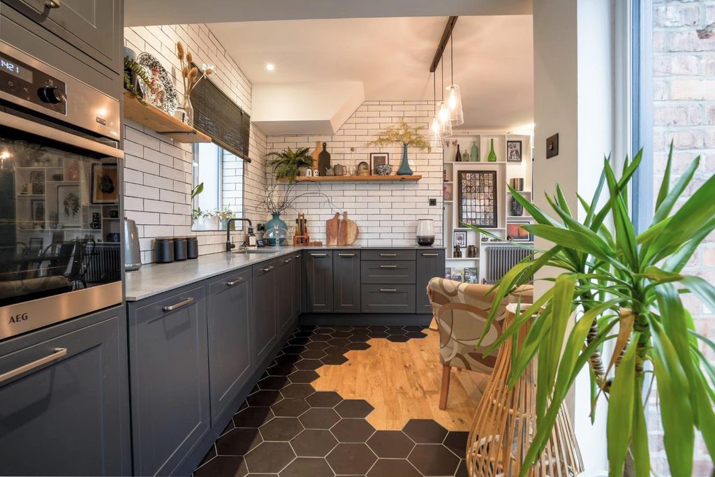 Property photo 3 of 9 Kitchen / Diner