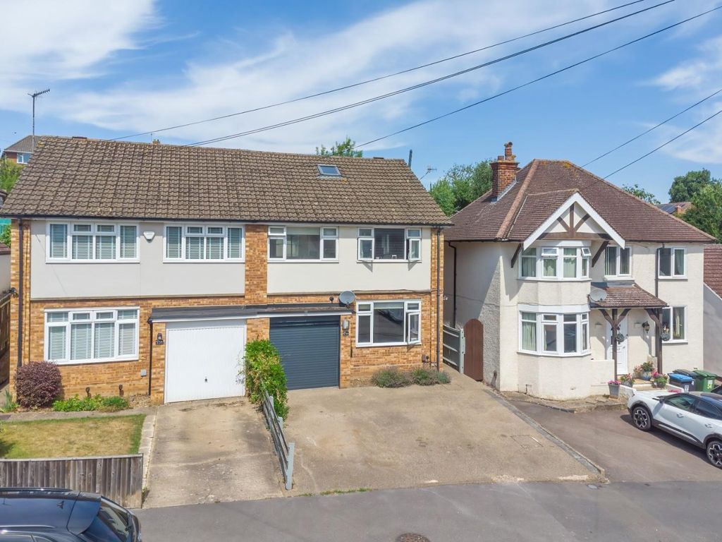 Property photo 1 of 29