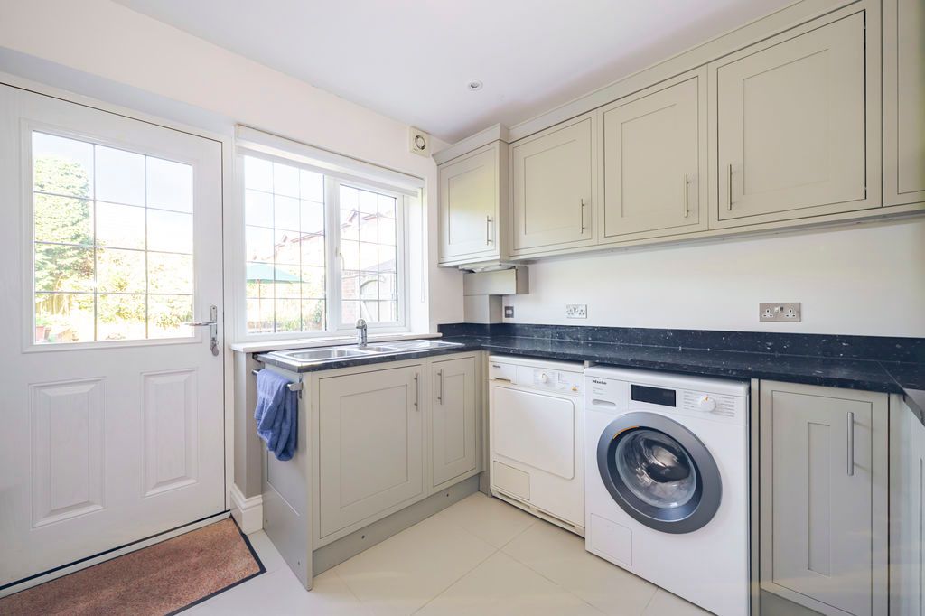 Additional image 22 of 6 bed detached house for salePark Road, Heathfield TN21