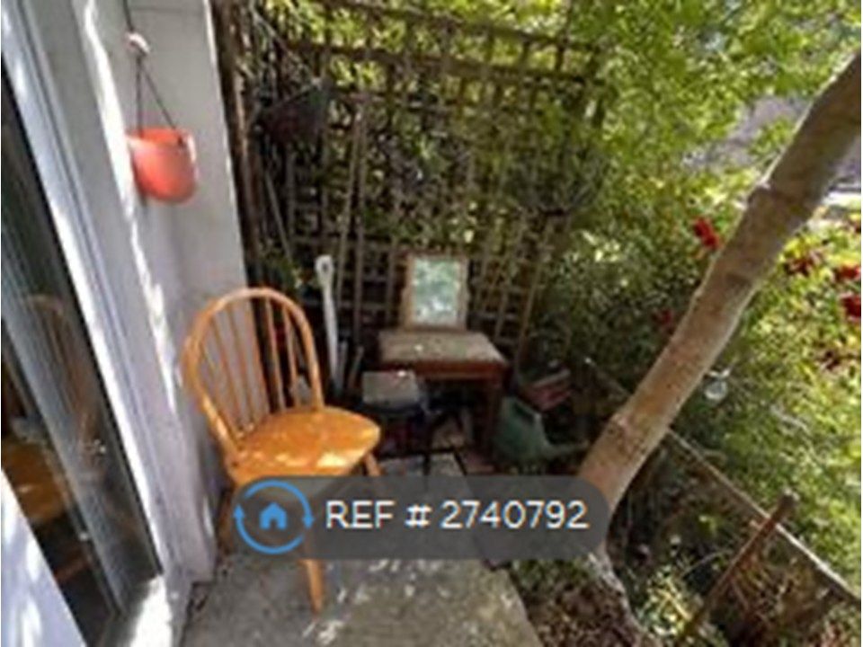 Property photo 3 of 8 Patio