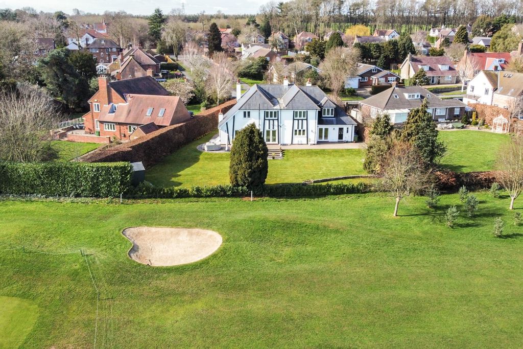 Property photo 2 of 21 2187936