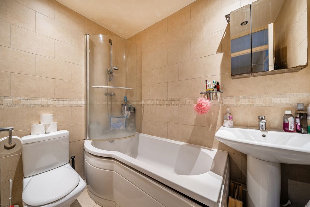 Property photo 3 of 13 1417058-14-699732...