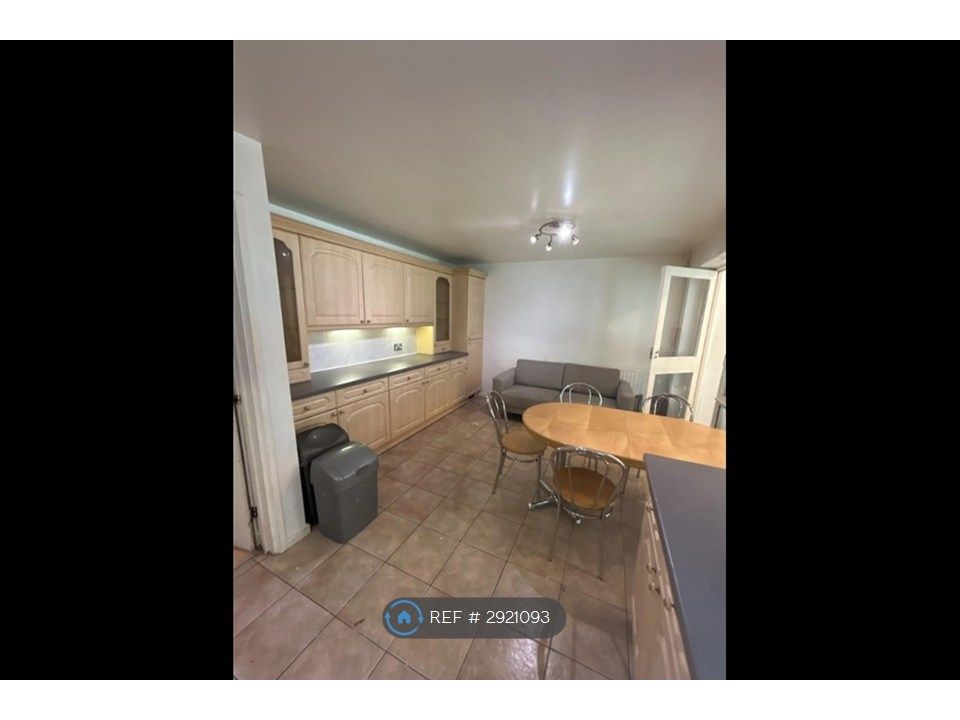 Property photo 2 of 14 Dining And Seating Area
