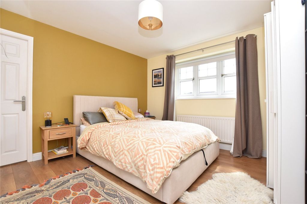 Property photo 2 of 24 Picture No. 02