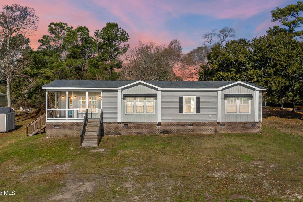 Property photo 1 of 31