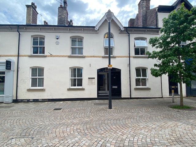 Property photo 1 of 5