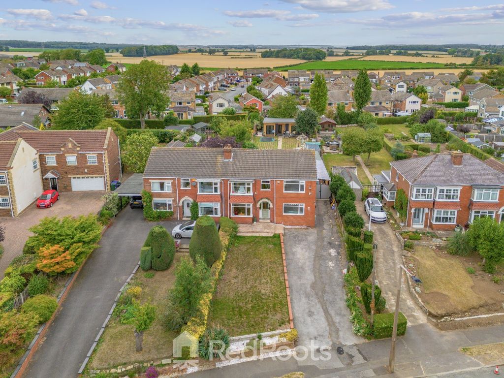 Property photo 2 of 44 4359064