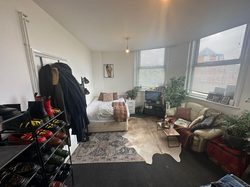 Property photo 2 of 13 Property