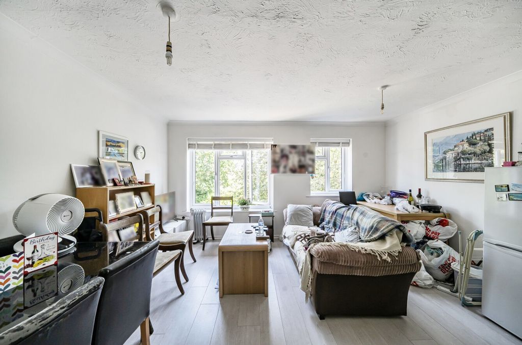 Property photo 2 of 16 1481960-12-6A3A8F...