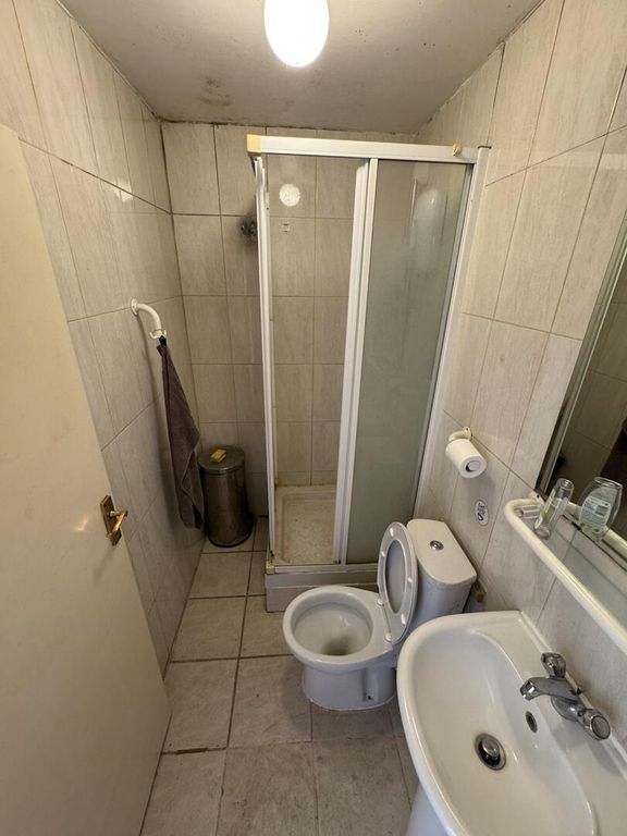 Property photo 3 of 5 Bathroom
