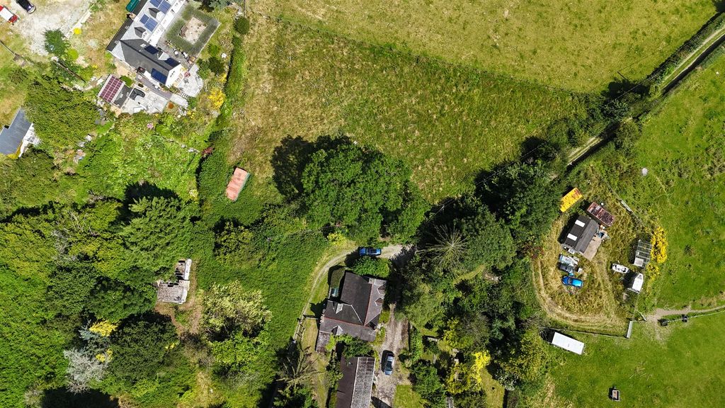 Property photo 3 of 13 Additional Photo