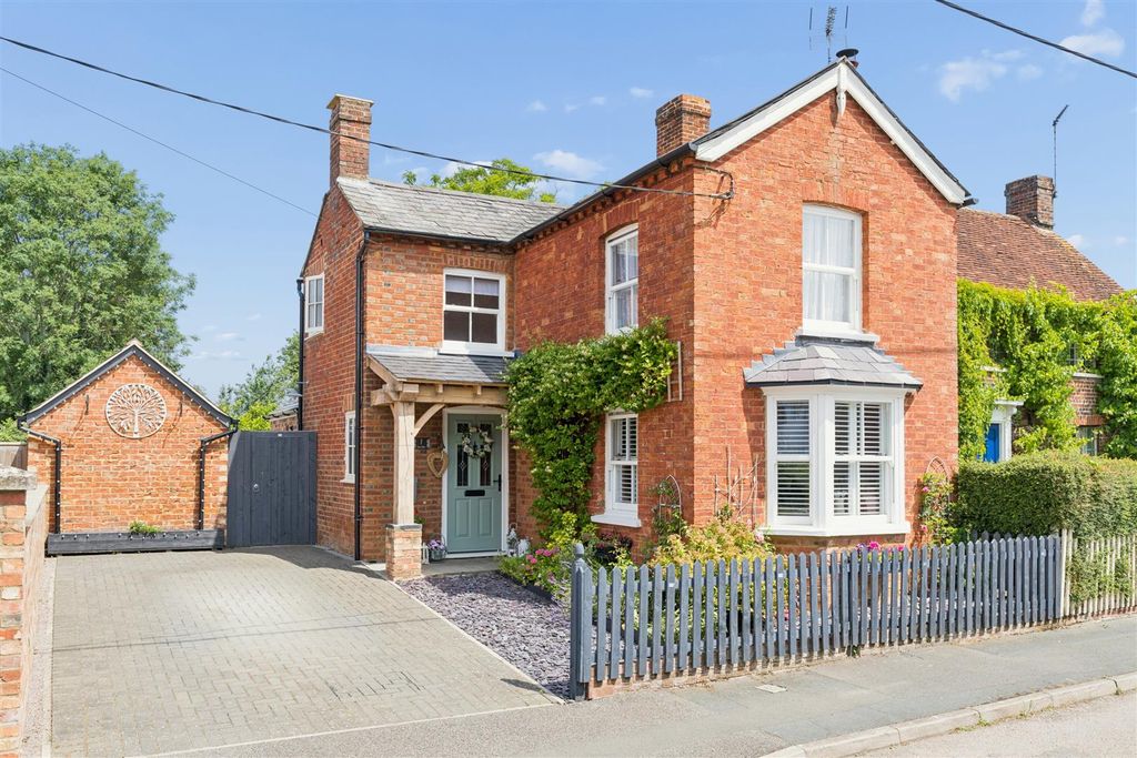 Property photo 1 of 29