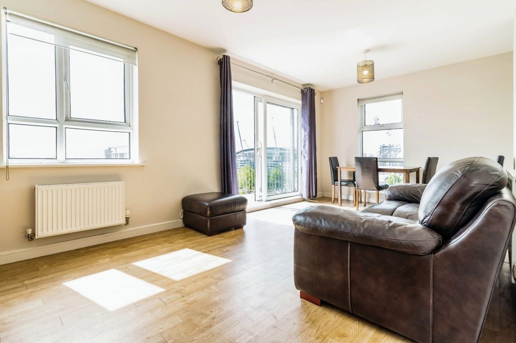 Property photo 2 of 12 Picture No. 25