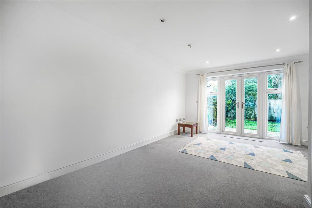 Property photo 3 of 14 5.Jpg.Jpg