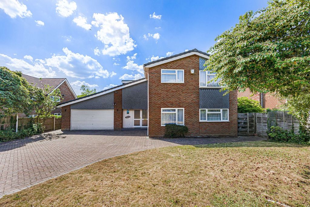 Property photo 1 of 25