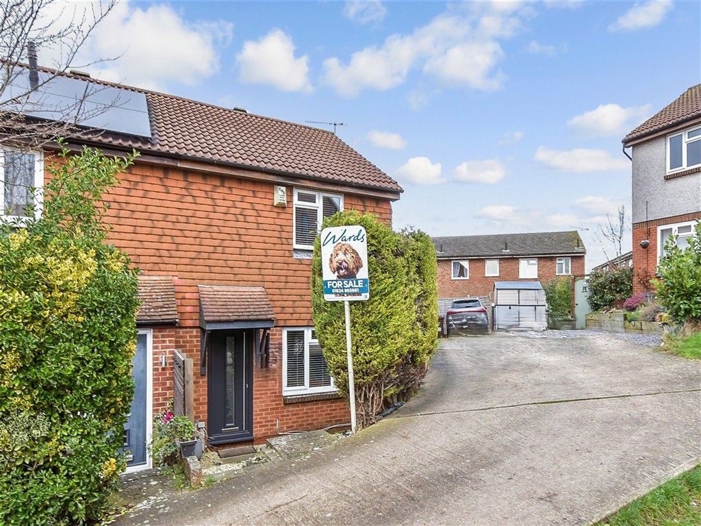 Property photo 1 of 6 External (Brochure)